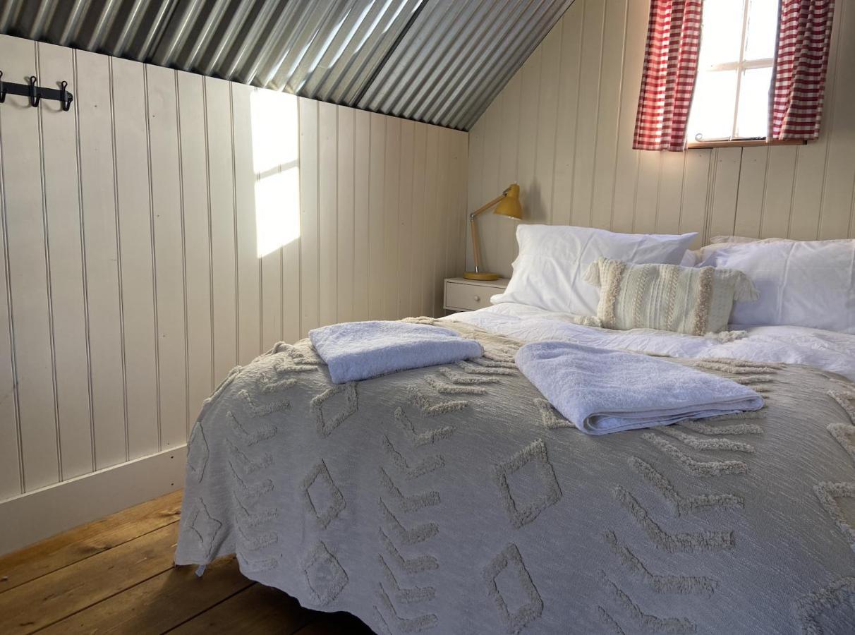 Fen Meadows Glamping - Luxury Cabins And Bell Tents Cambridge  Exteriér fotografie