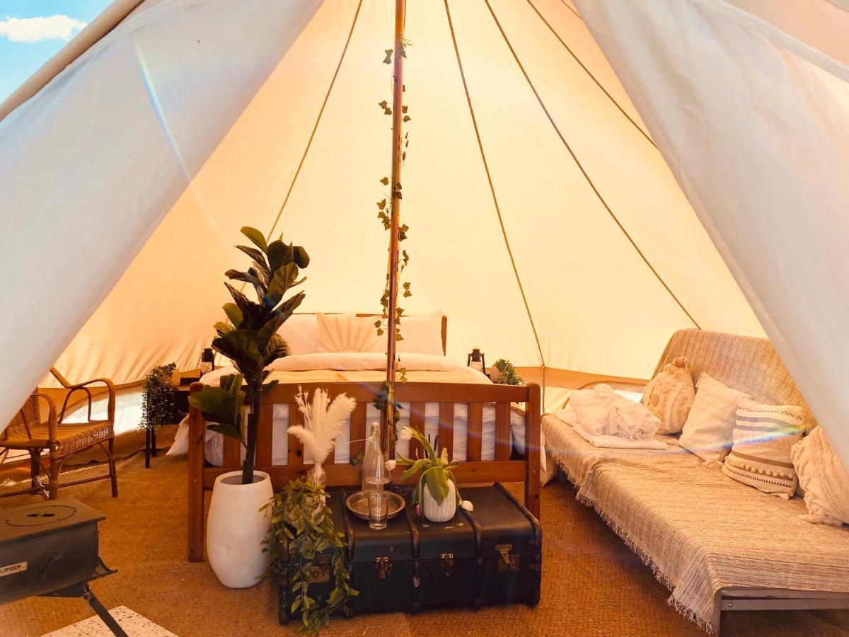 Fen Meadows Glamping - Luxury Cabins And Bell Tents Cambridge  Exteriér fotografie
