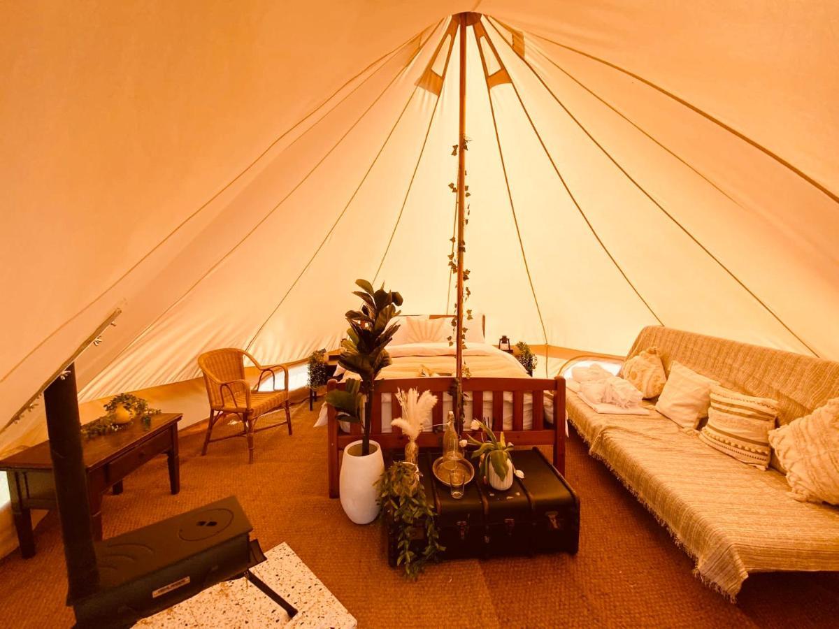 Fen Meadows Glamping - Luxury Cabins And Bell Tents Cambridge  Exteriér fotografie