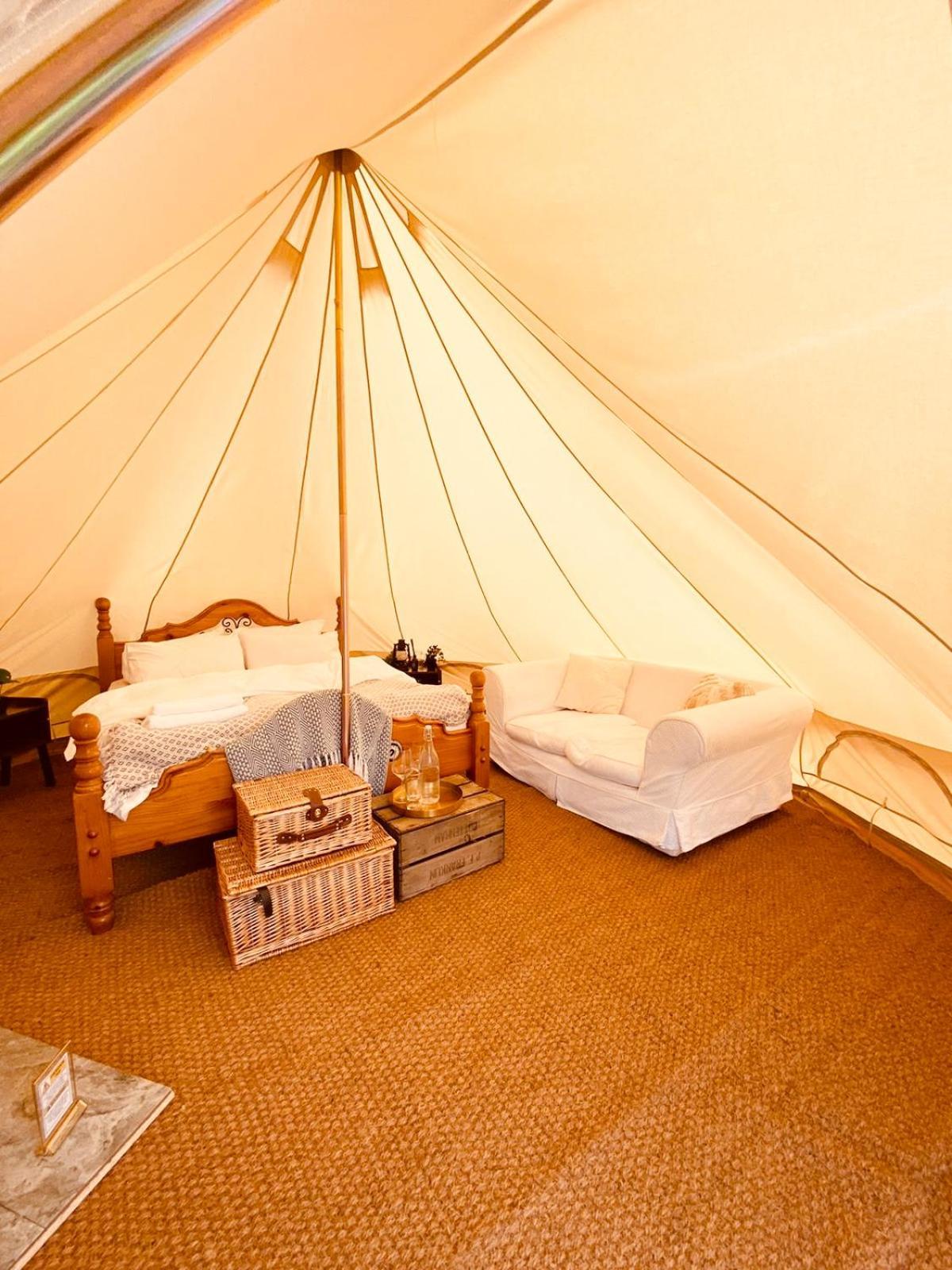 Fen Meadows Glamping - Luxury Cabins And Bell Tents Cambridge  Exteriér fotografie